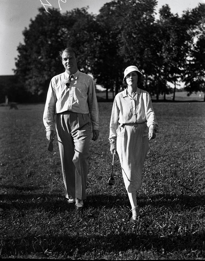 Jess Sweetser And Mrs Marshall Field Photograph by Bert Morgan