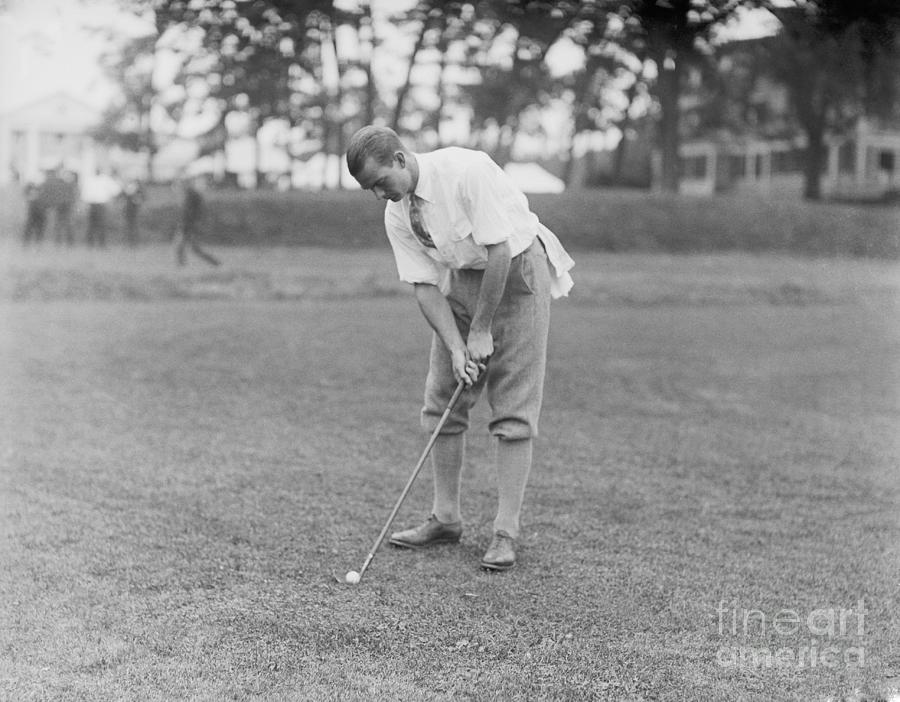 Jesse Sweetser In Golfing Position Photograph by Bettmann