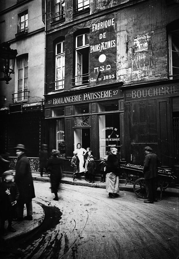 Jewish Paris Photograph by Henry Guttmann Collection