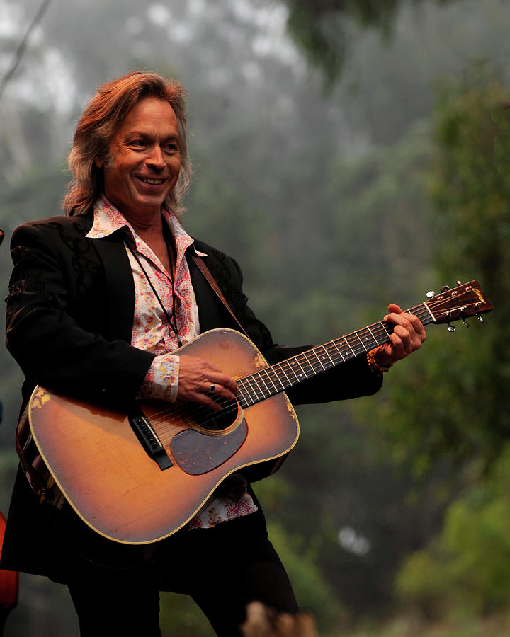 Jim Lauderdale Live Photograph by Larry Hulst