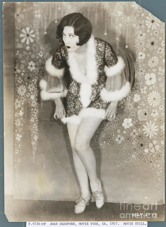 Joan Crawford Dancing Photograph by Bettmann