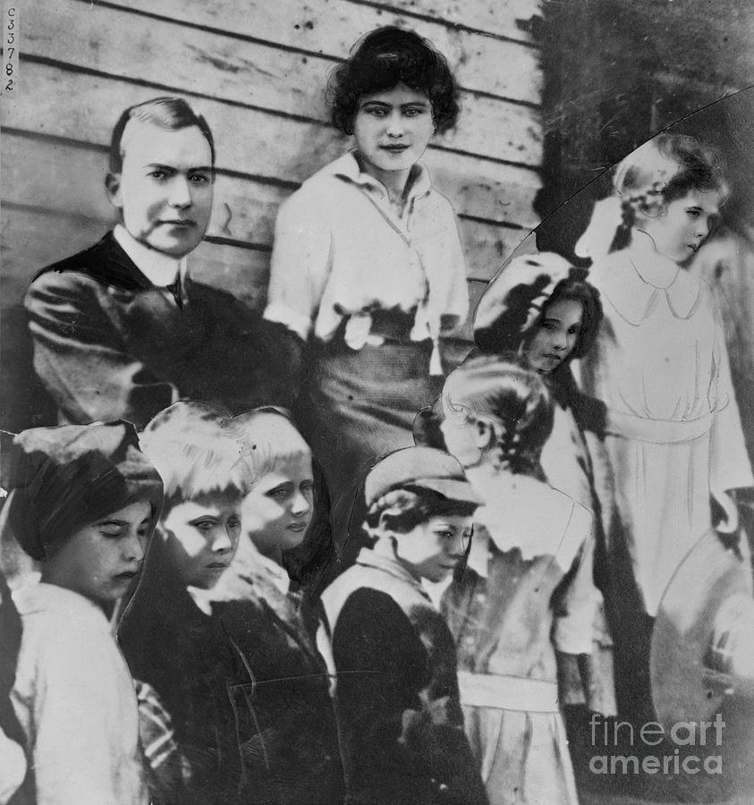 Rockefeller and McCormick Families, Photograph