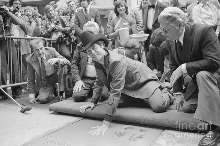 John Travolta Placing Hands In Cement Photograph by Bettmann - Fine Art ...