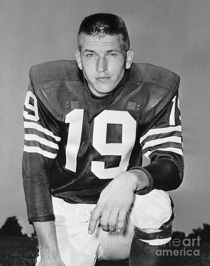 Johnny Unitas Of The Baltimore Colts Photograph by Bettmann