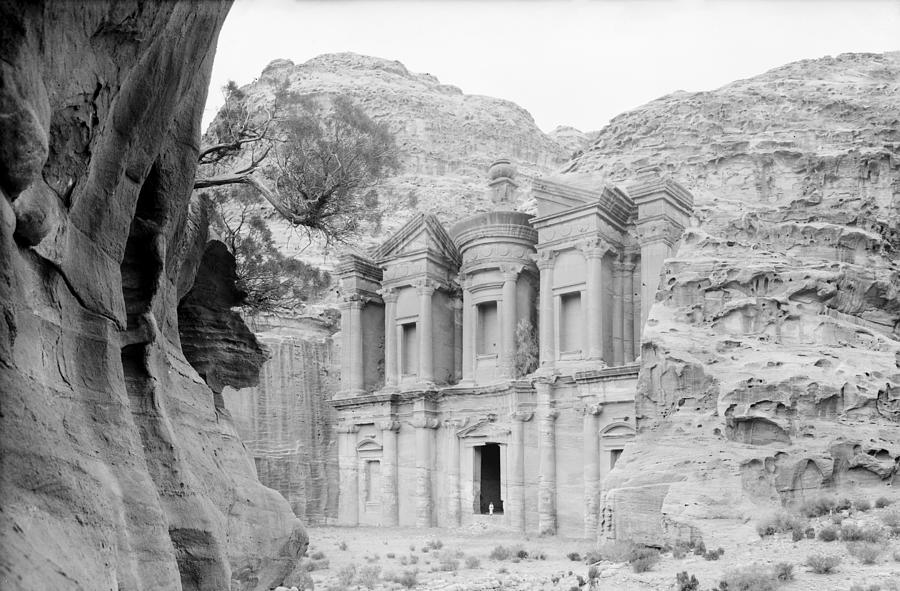 Jordan: Petra, C1943 Photograph by Granger - Fine Art America