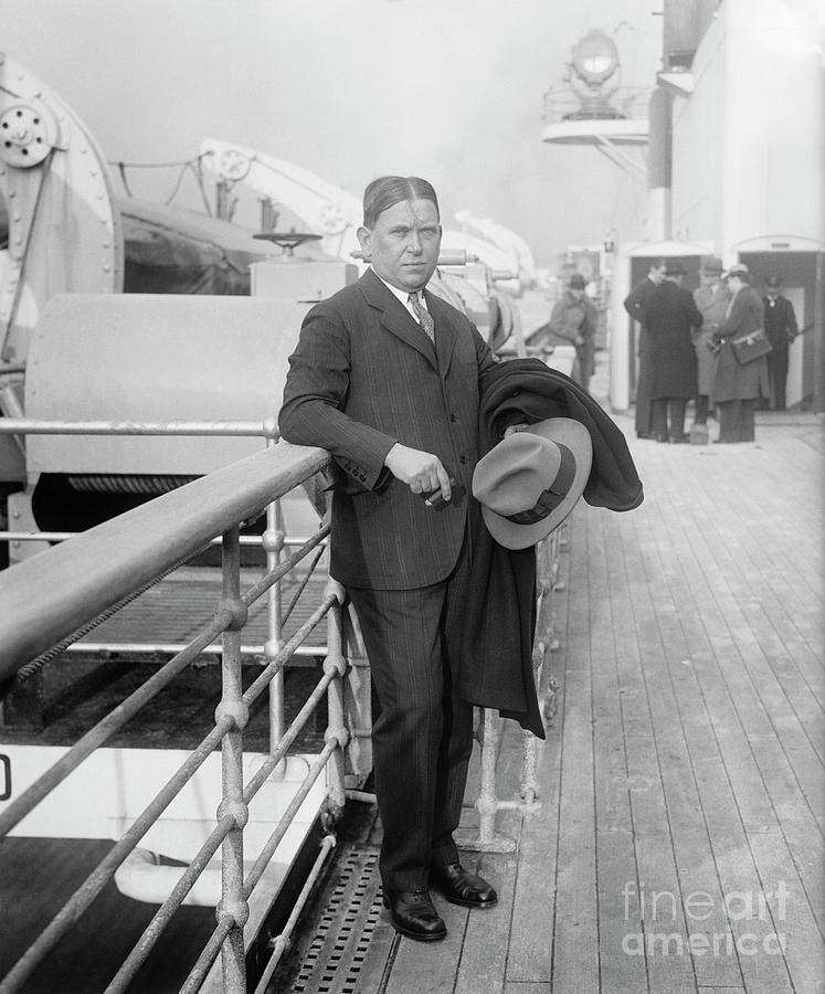 Journalist H.l. Mencken Arrives Aboard Photograph by Bettmann