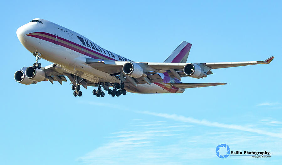 Jumbo-Jet Freighter Photograph by Frank Sellin
