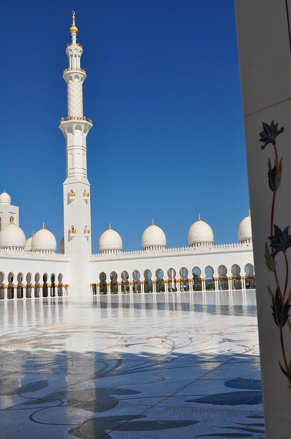 Jumeirah Mosque, Dubai City, United Arab Emirates Designed Marble Outdoor Area Photograph by Jay Milo