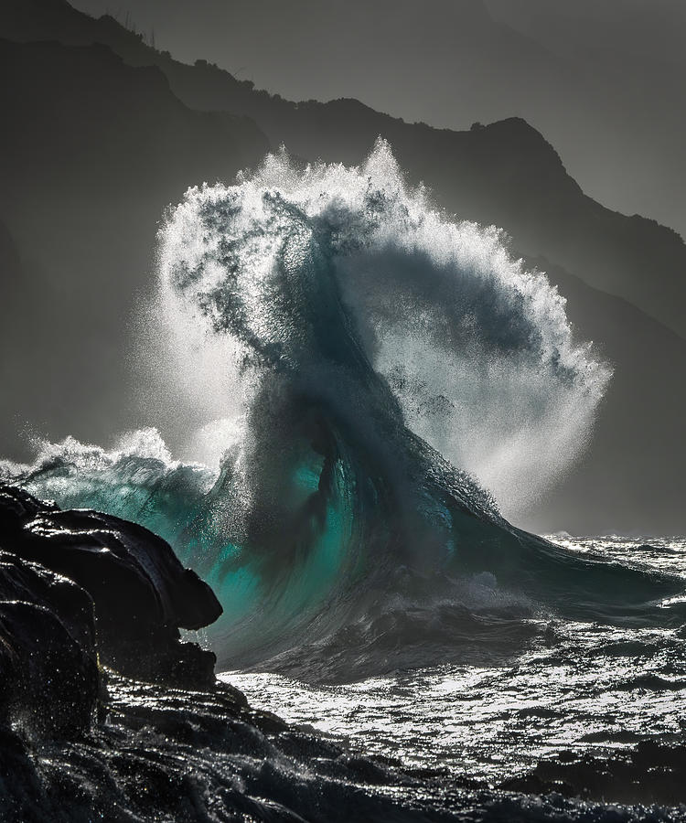 Kauai Twisted Wave Photograph by Ken Fong