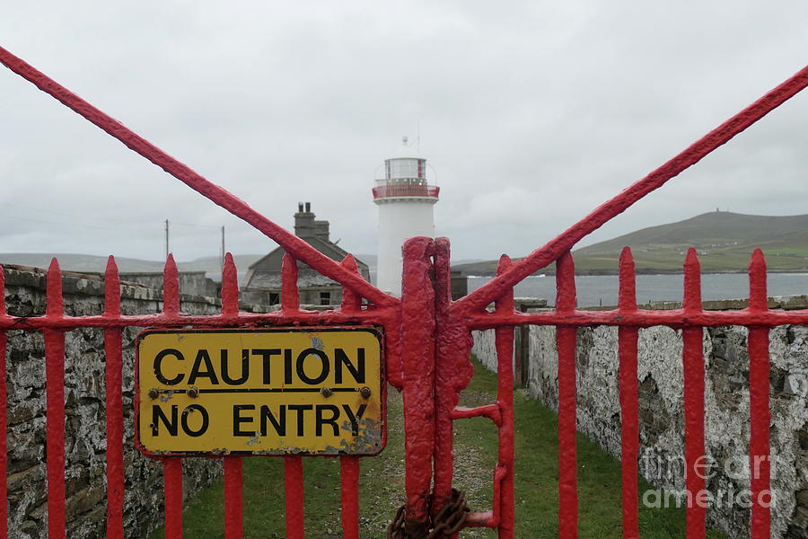 Keep out by Peter Skelton Keep out by Peter Skelton