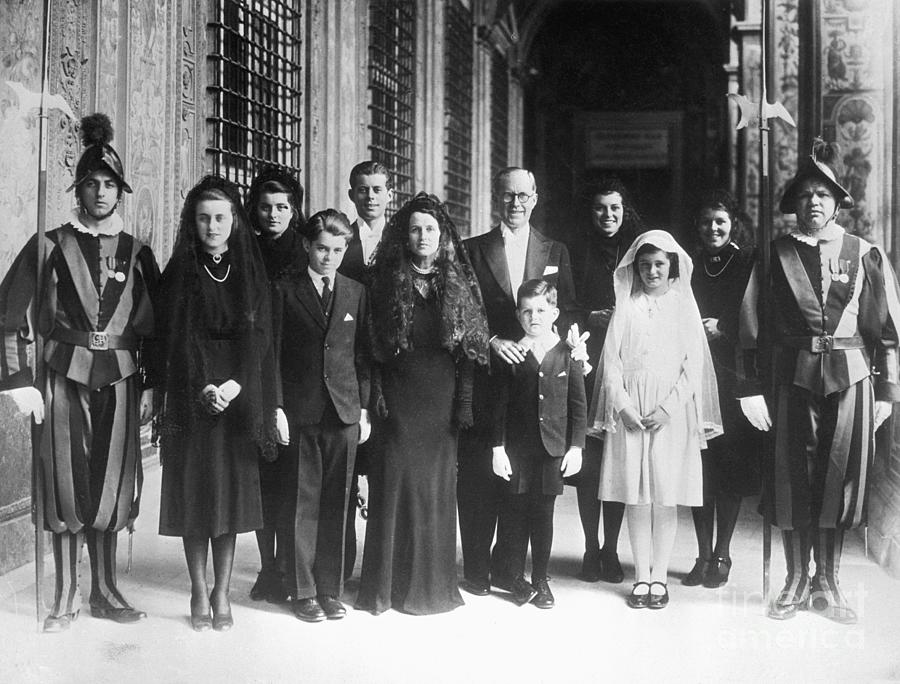 Kennedy Family At Vatican City Photograph by Bettmann