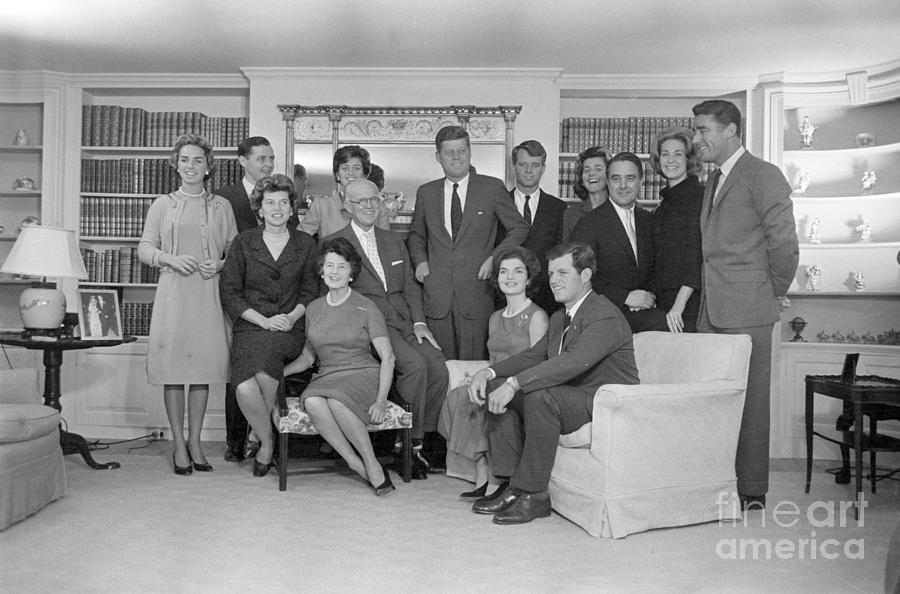 Kennedy Family In Hyannisport Home Photograph by Bettmann