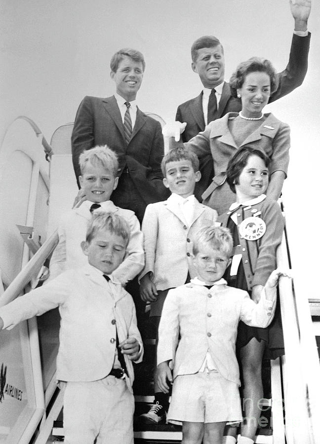 Kennedy Family Leaving On A Plane Photograph by Bettmann