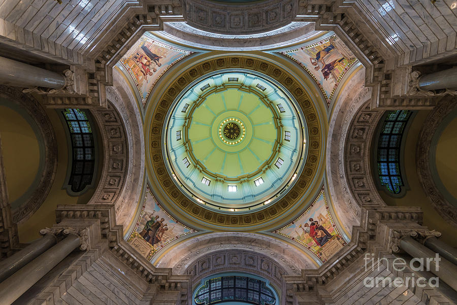 Kentucky Capitol Dome 3 - Frankfort Photograph by Gary Whitton