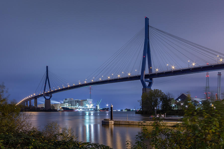 Khlbrand Bridge At Blue Hour Photograph by Jrg Hoffmann