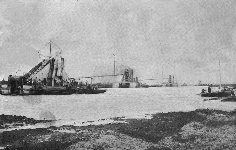 Kiel Canal Photograph by Hulton Archive