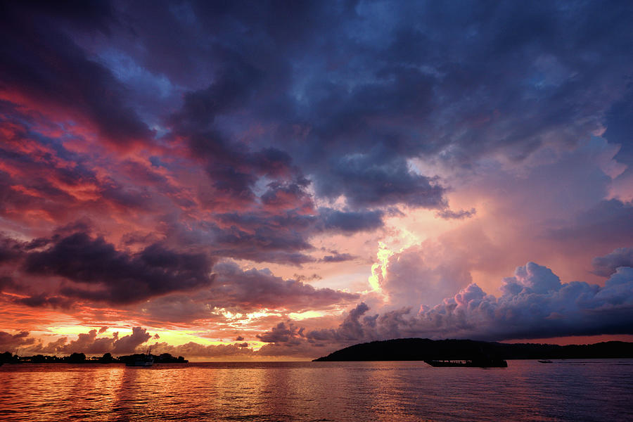 Kinabalu Sunset by Photography By Jeremy Villasis. Philippines.