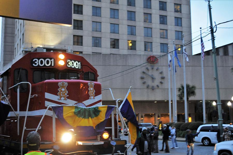 King Rex of Mardi Gras Offical Train Arrives At River Walk In New Orleans Photograph by Michael Hoard