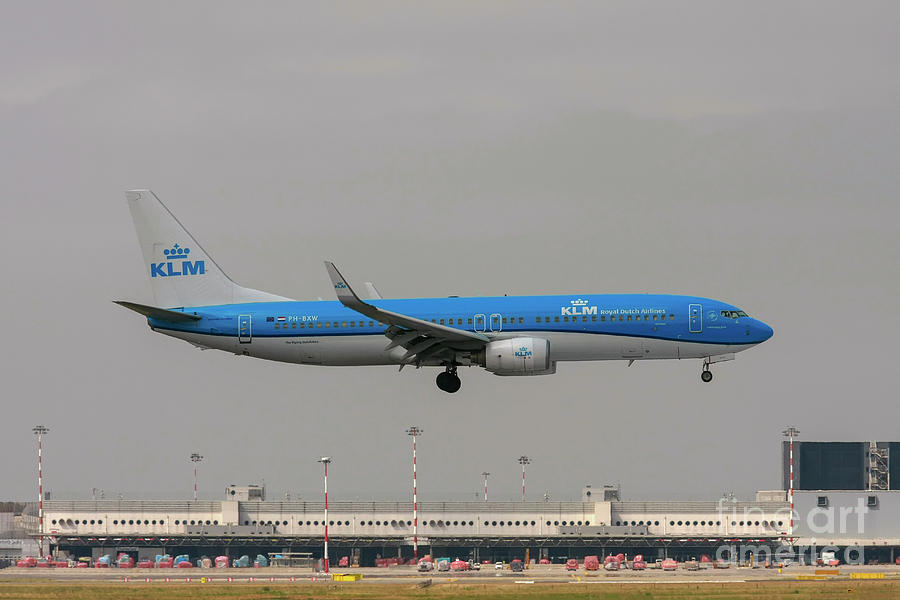KLM Royal Dutch Airlines Boeing 737-800 q1 Photograph by Amos Dor