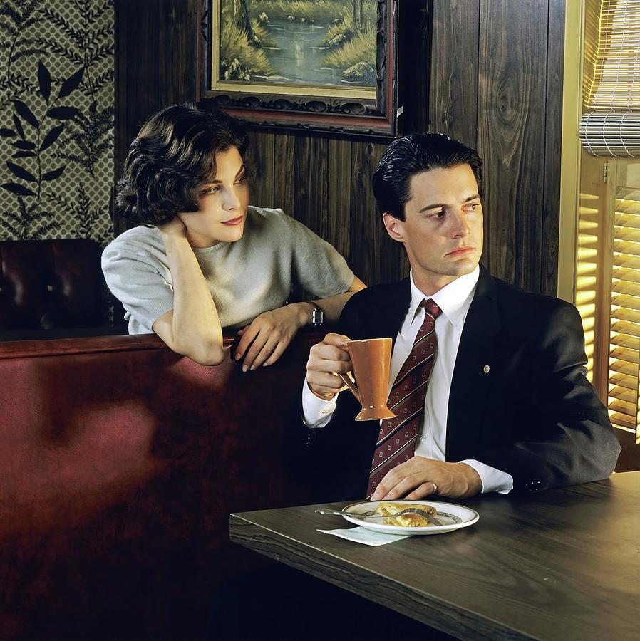275200 Twin Peaks Kyle MacLachlan Love Thriller TV Show POSTER PRINT WALL FR 
