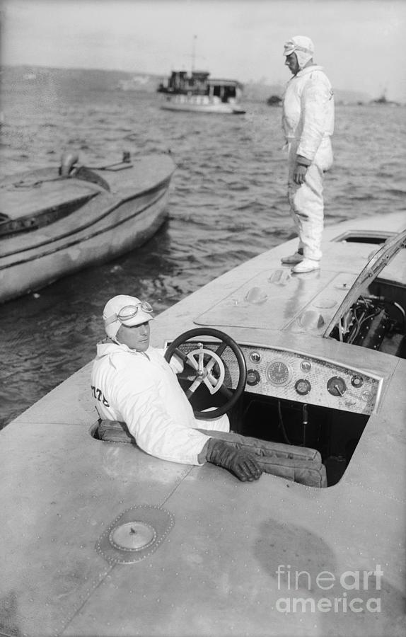 L. Gordon Hamersley In Albany Dash Race Photograph by Bettmann L. Gordon Hamersley In Albany Dash Race Photograph by Bettmann