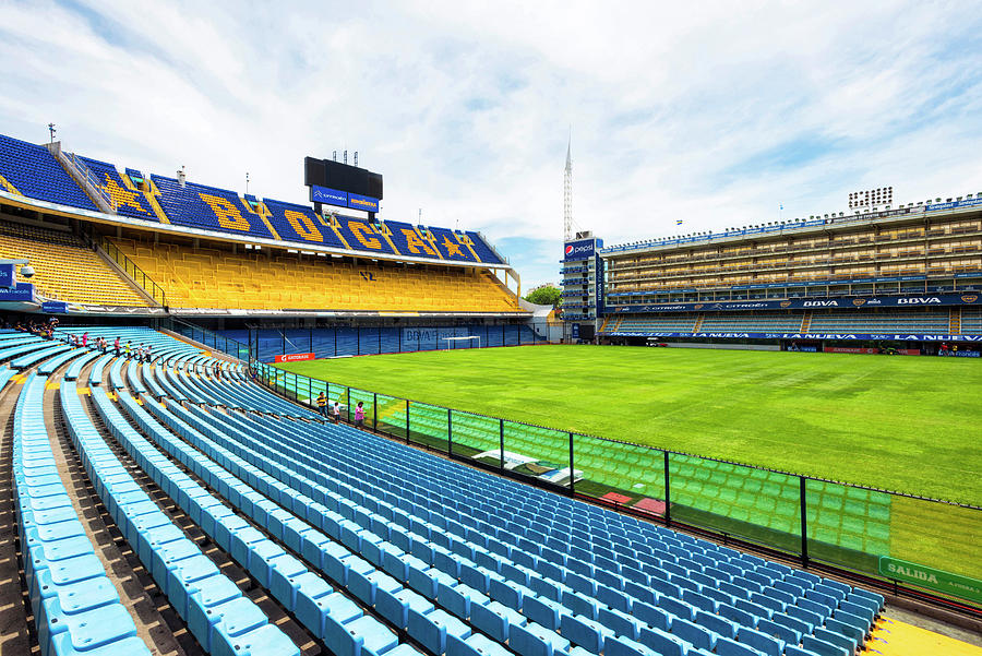 Football Digital Art - La Bombonera Stadium, Argentina by Jordan Banks