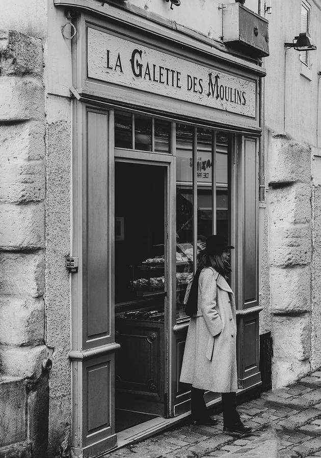La Galette des Moulins - Paris Photograph by Georgia Clare