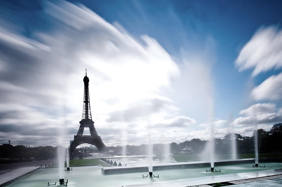 La Tour Eiffel Photograph by Dante Laurini Jr.   Imagens
