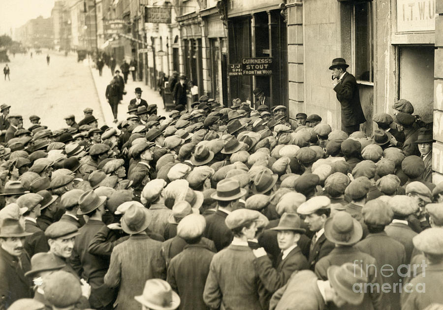 Labor Leader Addressing Crowd Photograph by Bettmann