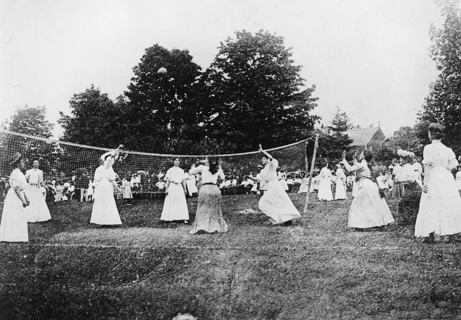 Ladies Volleyball Photograph by Hulton Archive