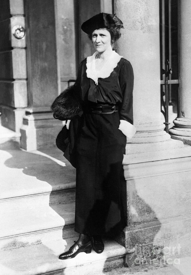 Lady Nancy Astor Photograph by Bettmann
