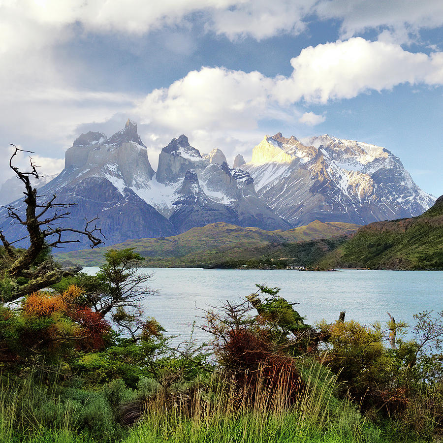Lago Pehoe And The Paine Massif Photograph by Photo By Roger Cave