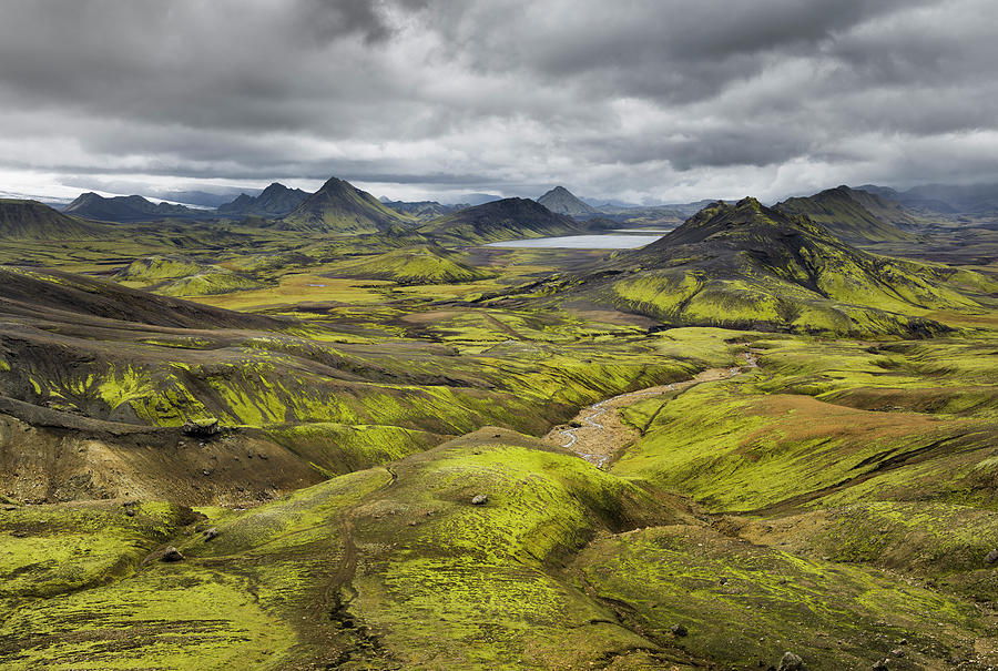 Lake Alftavatn In The Distance, Fjallabak Nature Reserve, South Island ...