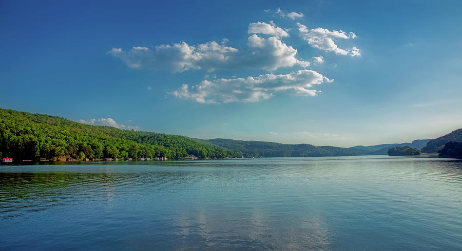 https://images.fineartamerica.com/images/artworkimages/mediumlarge/2/lake-guntersville-alabama-library-of-congress.jpg