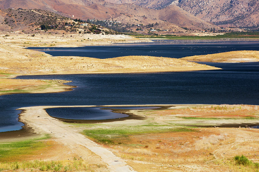 Bakersfield Photograph - Lake Isabella Near Bakersfield, East Of Californias Central Valley Is by Cavan Images