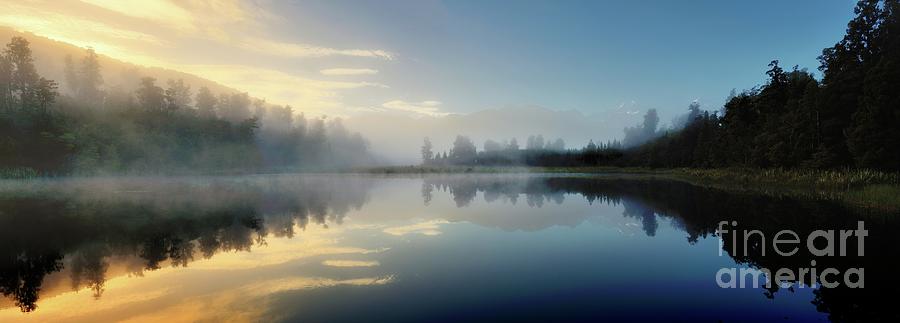 Lake Matheson In The Morning Cover Photograph by Untouchablephoto