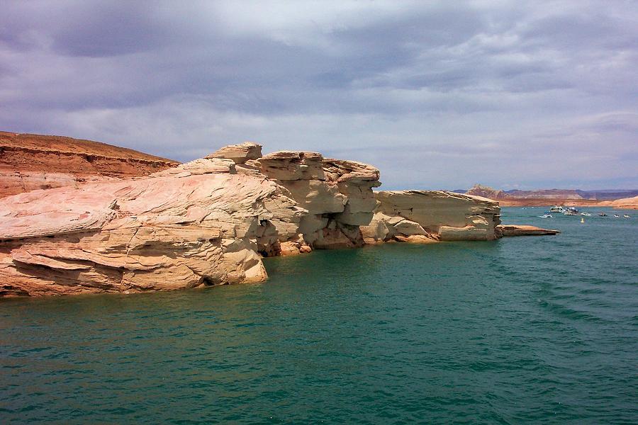 Lake Powell 40 Photograph by Laura Smith