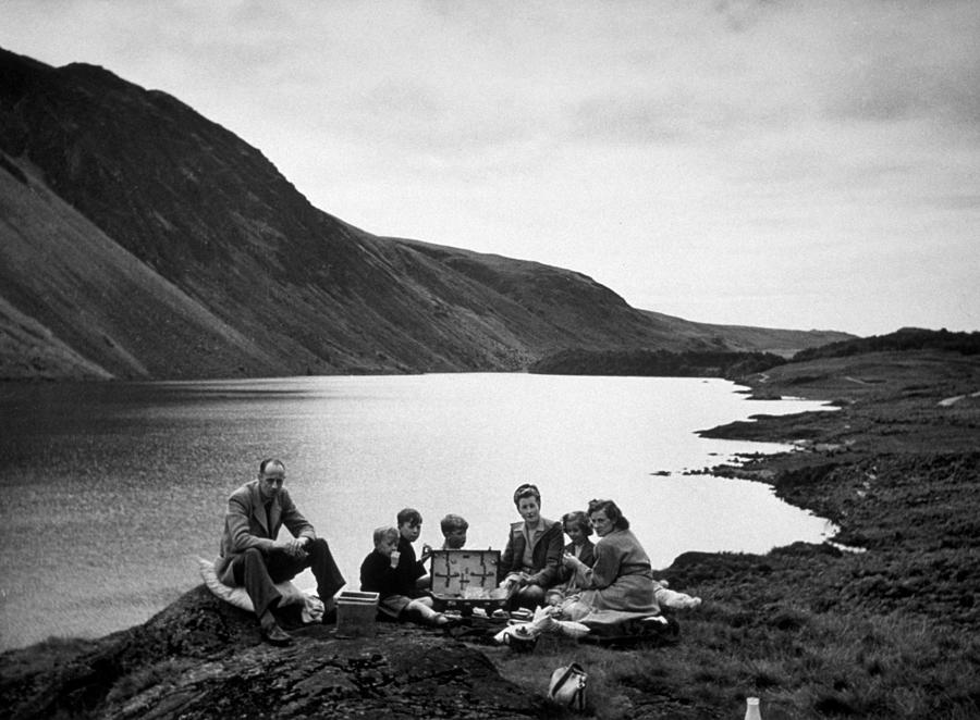 Lake-side Picnic Photograph by Topical Press Agency