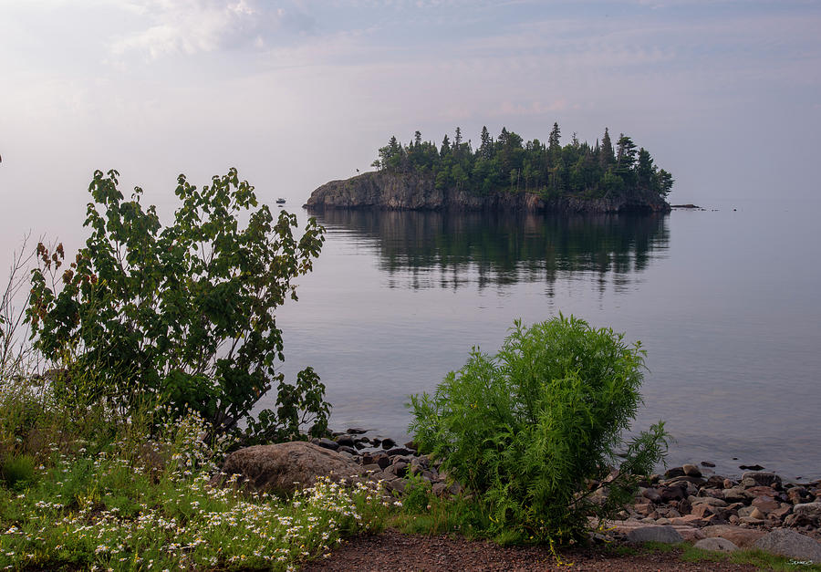 Lake Superior Photograph - Lake Superior, North Shore-3088 by Gordon Semmens