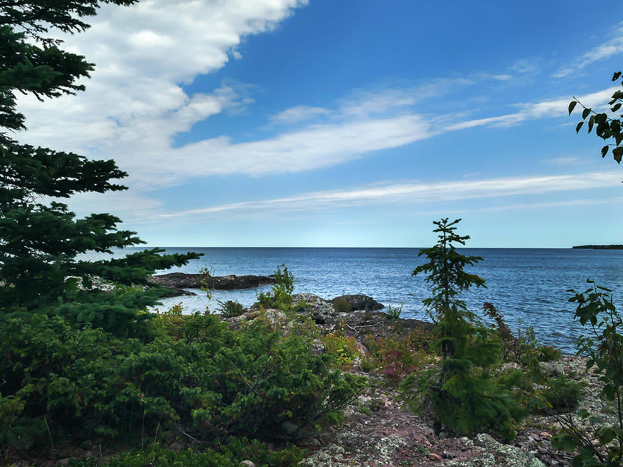 Lake Superior North Shore Photograph by Sandra Js