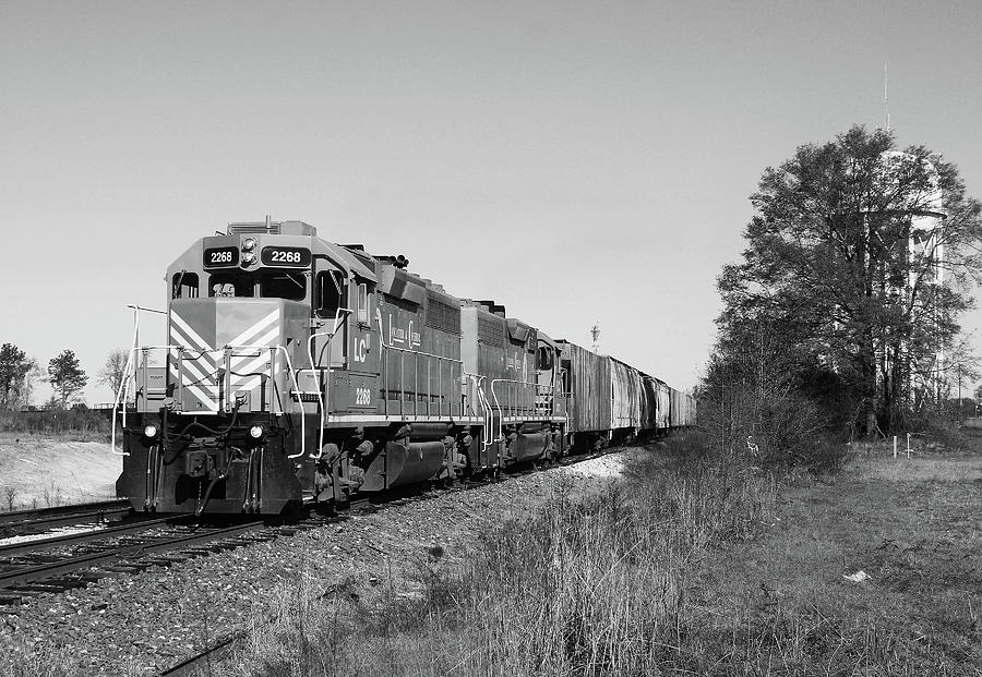 Lancaster South Carolina Photograph - Lancaster Chester RR Train 14 B W by Joseph C Hinson