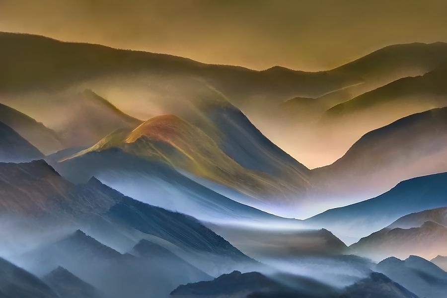 Abstract Photograph - Land Of Mist And Fog by Robin Wechsler