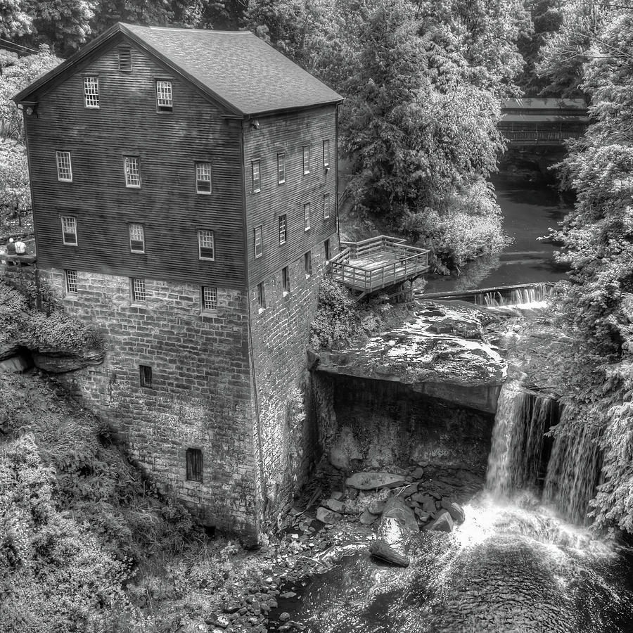 Lantermans Mill Scenic Overlook - Youngstown Northeast Ohio 1x1 Monochrome Photograph