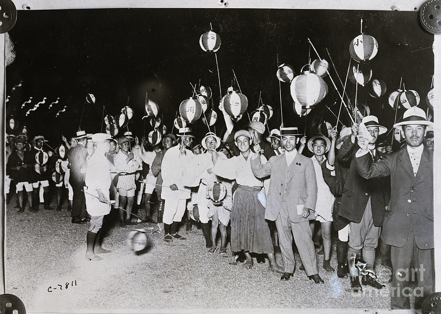 Lantern Procession, People Holding Lante Photograph by Bettmann