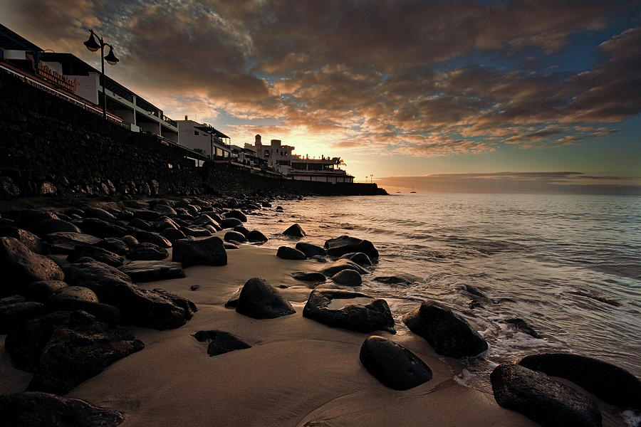 Lanzarote At Sunrise Photograph by Daniel Davison