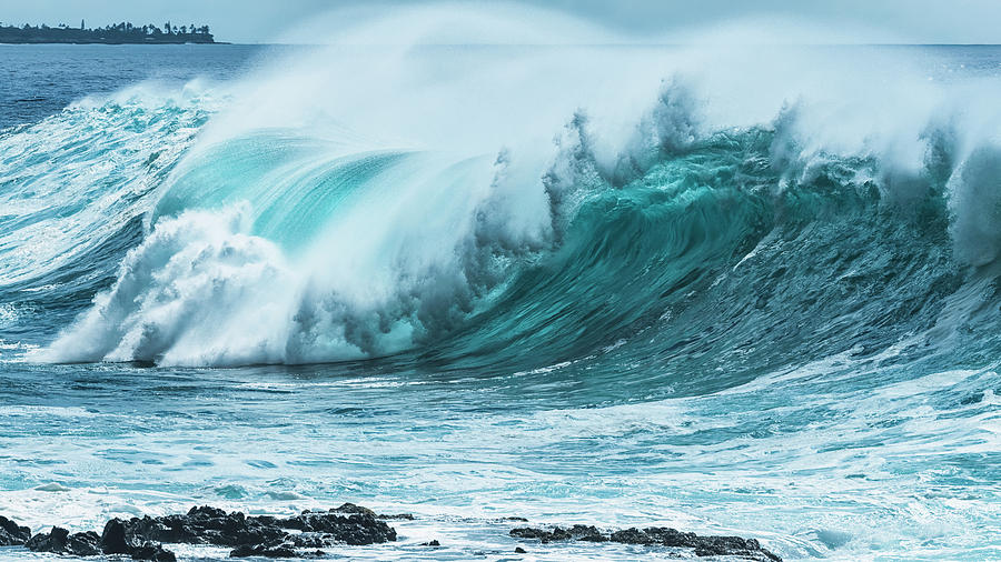 Large Wave On The Ocean Off The West Photograph by Robert Postma