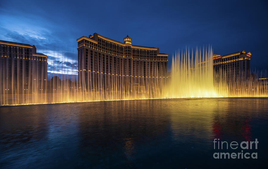 Las Vegas Photograph - Las Vegas Bellagio Night Fountains by Mike Reid