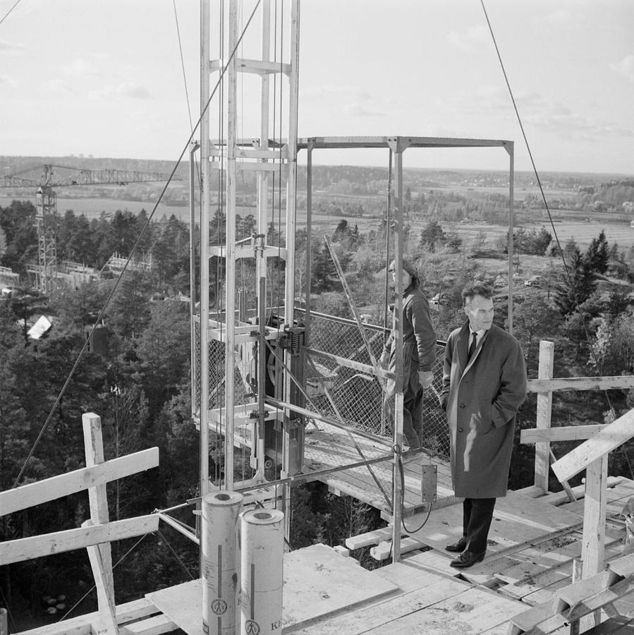 Lasse Sarjolahti  Engineer  Visited The Site Helsinki  October 13  1961 Photographer Heikki Savolai Painting