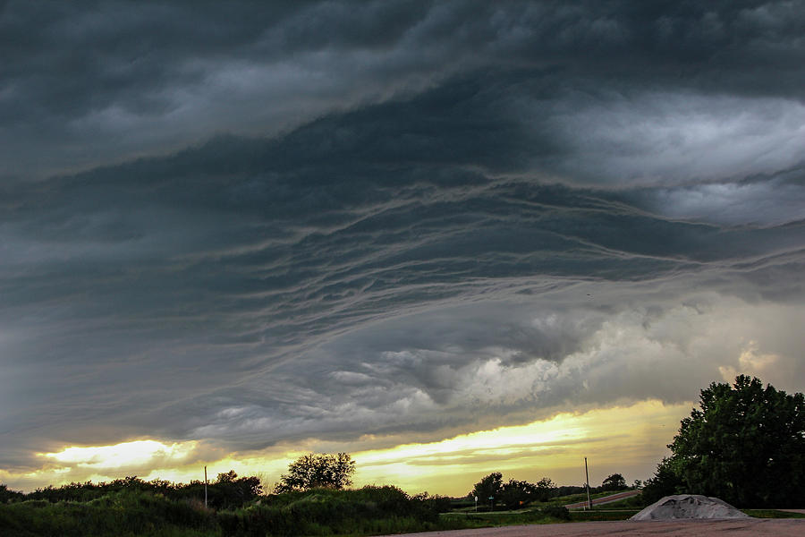 Late Afternoon Nebraska Thunderstorms 022 Photograph by Dale Kaminski