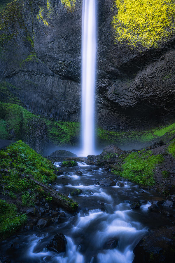 Portland Photograph - Latourell Falls 3 by Junbo Liang